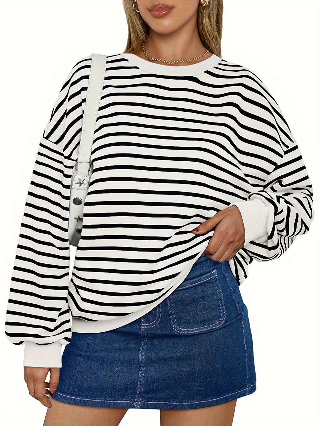 Casual Pullover Top for Women Featuring a Striped Oversized Design, Long Sleeves, And a Crewneck Hoodie, Inspired by Y2K Fashion.