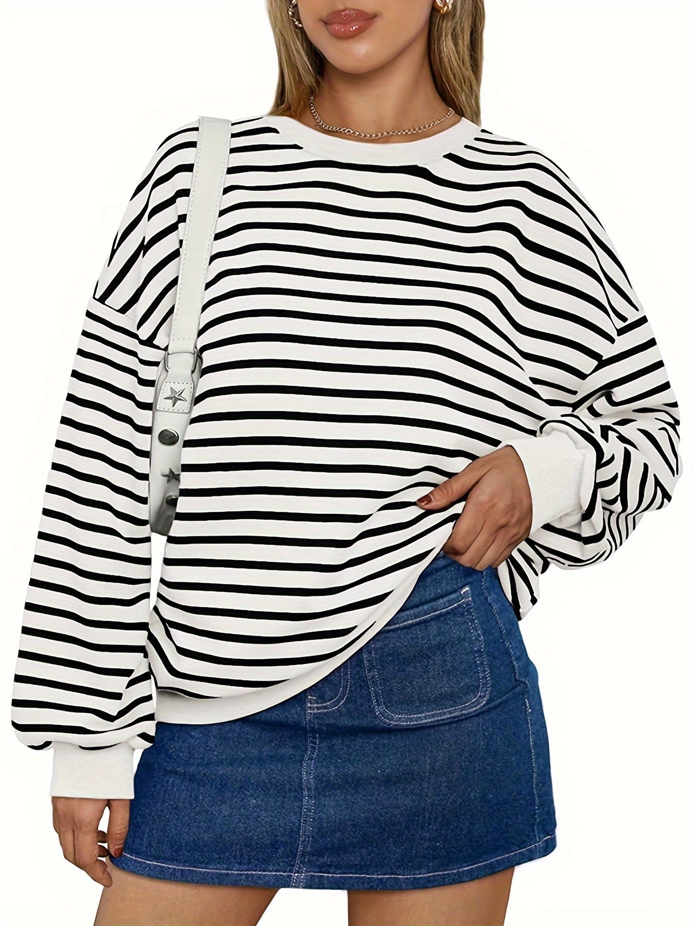Casual Pullover Top for Women Featuring a Striped Oversized Design, Long Sleeves, And a Crewneck Hoodie, Inspired by Y2K Fashion.