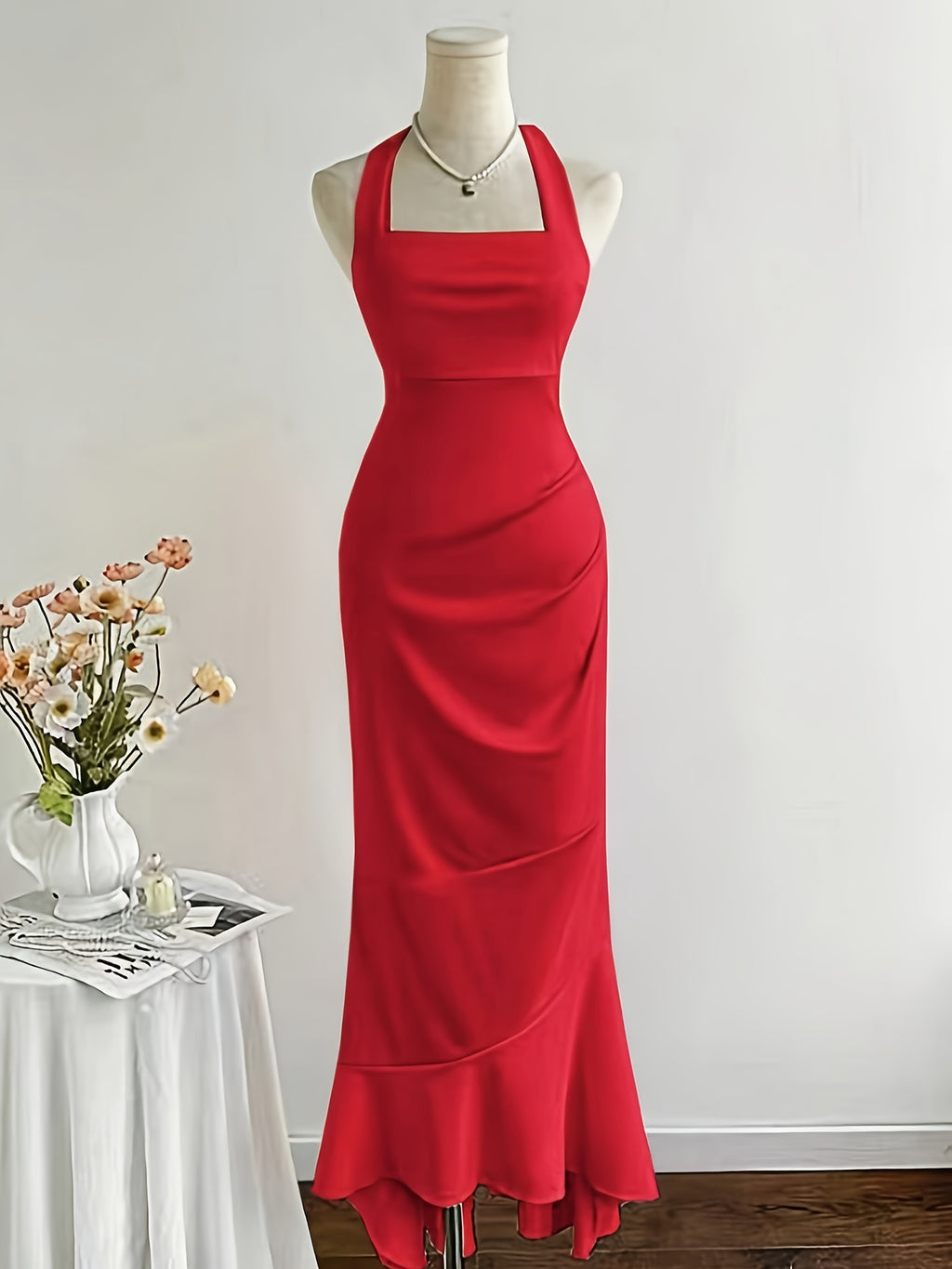 Women's Elegant Halter Neck Mermaid Dress with Ruched Waist & Back Tie Detail - Solid Color Fitted Silhouette, Medium Stretch, Machine Washable for Spring Summer Fall, Cocktail Attire, Stretchy Fabric, Trendy Outfit