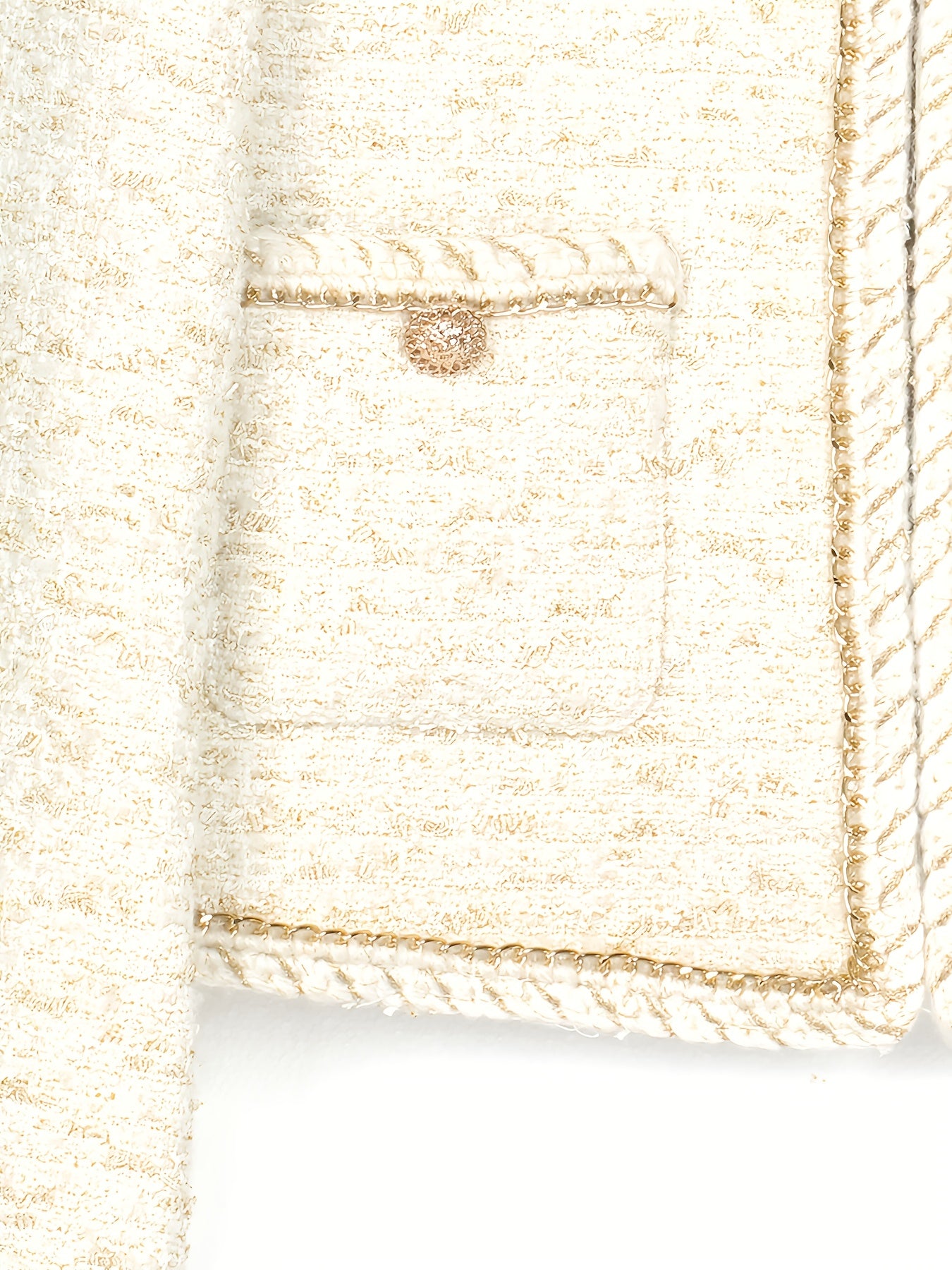 Heavy Industry Three-dimensional Golden Chain Round Neck Jacket Milk White Lady Short Top Fashionable Versatile Jacket 25189