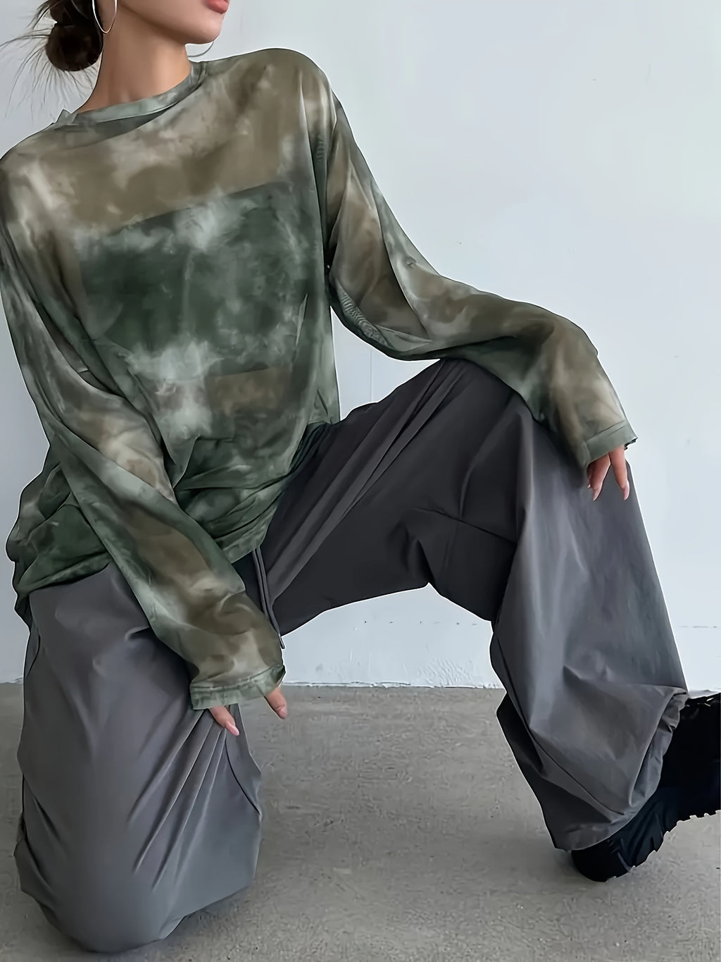 Plus Size Women's Sheer Mesh Long Sleeve T-Shirt - Elegant Tie-Dye Print Loose Fit Round Neck Top, Breathable Stretchy Fabric for All-Season Casual & Formal Wear, Allseason Apparel, Tie Dye Fashion, Semitransparent Material